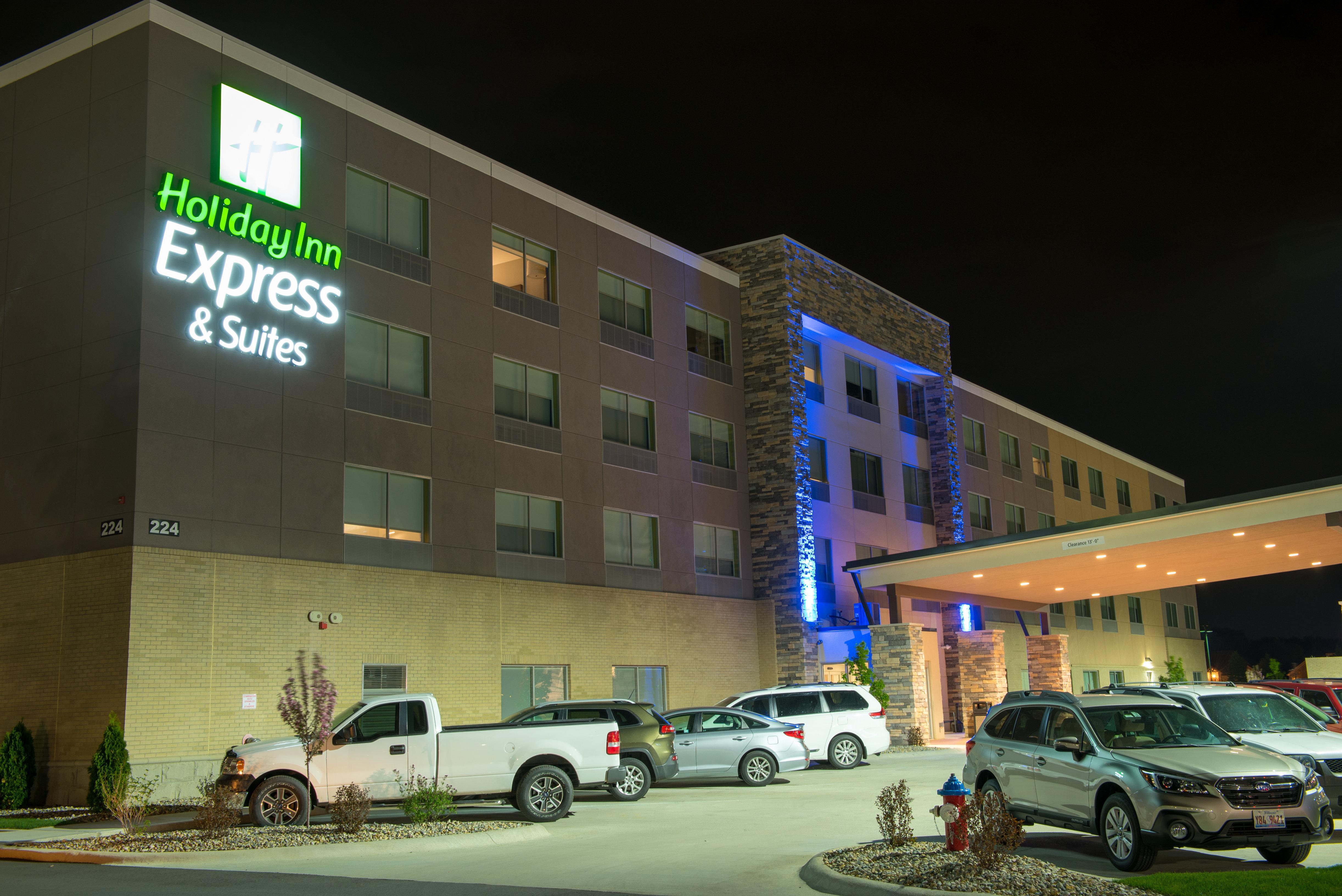 Holiday Inn Express & Suites - Orland Park Mokena By Ihg Eksteriør billede